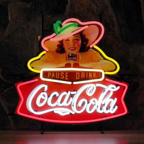 Neonskylt Coca Cola Girl med bakgrund