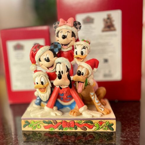 Disney Figur Musse med Kompisar