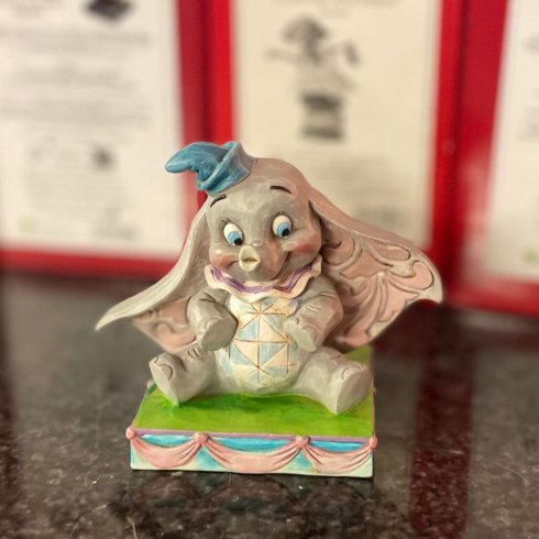 Disney Figur sittande Dumbo