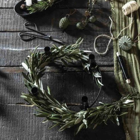 Adventsljusstake Rund Svart på fötter