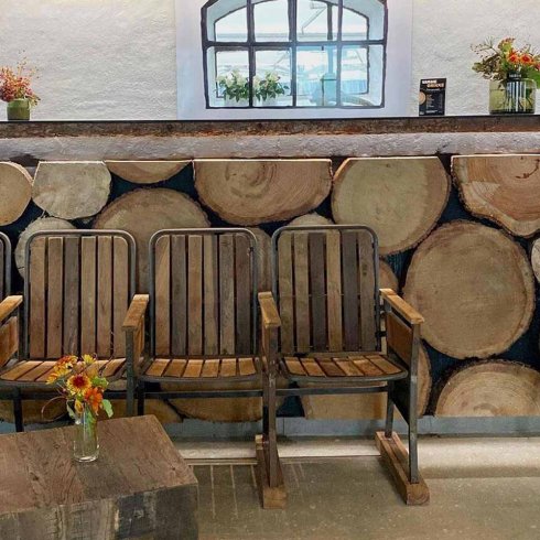 Biografbänk i Järn & trä Bollywood 4 sits 