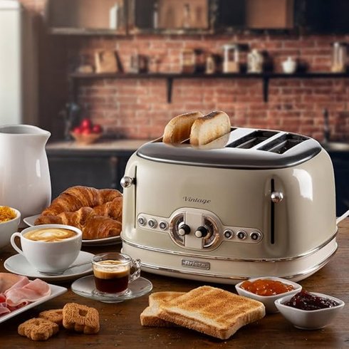 Ariete vintage brödrost 4 skivors beige