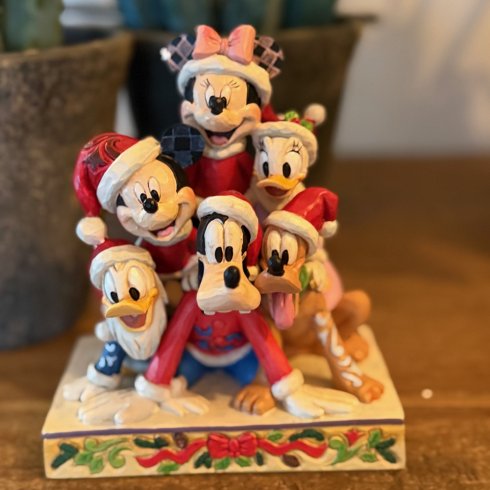 Disney Figur Musse med Kompisar