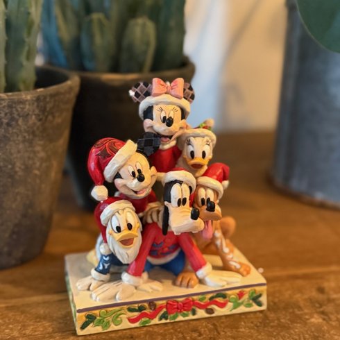 Disney Figur Musse med Kompisar