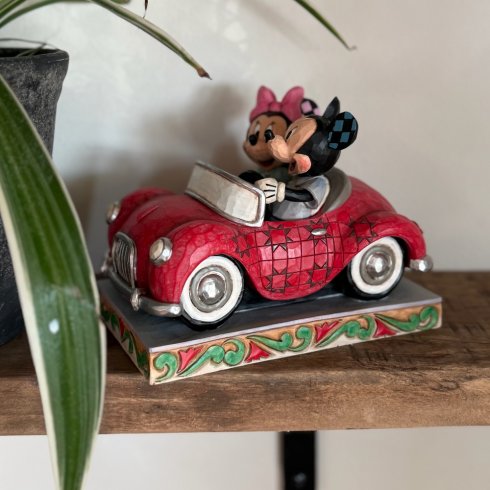 Disney Figur Musse & Mimmi åker bil