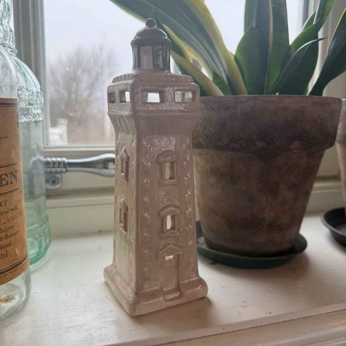 Keramikhus Vinga fyr för värmeljus 18 cm