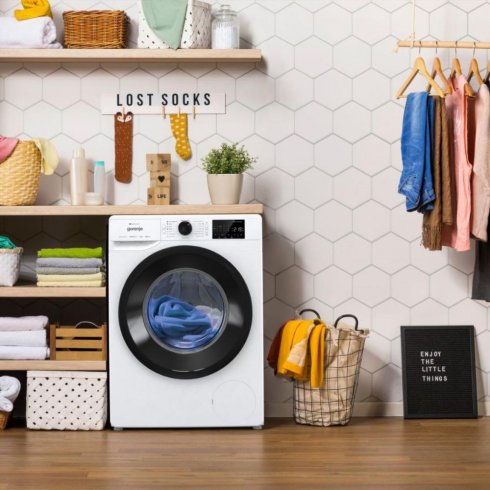 Gorenje tvättmaskin WPNEI84A1SWIFI Vit