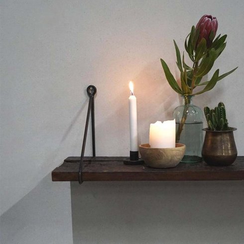 Adel trähylla i återvunnet trä 70 cm