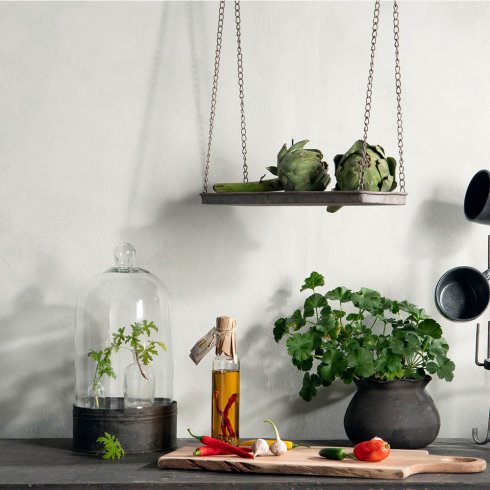 Hänghylla med kedjor