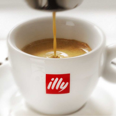 Illy espressokopp med fat