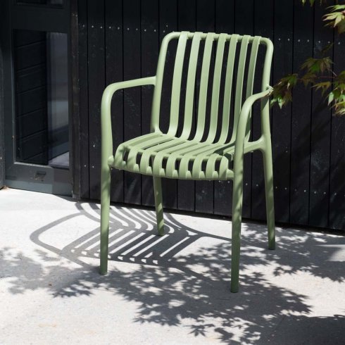 Ravello Karmstol med armstöd Grön