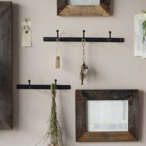 Klädhängare metall 2 krokar