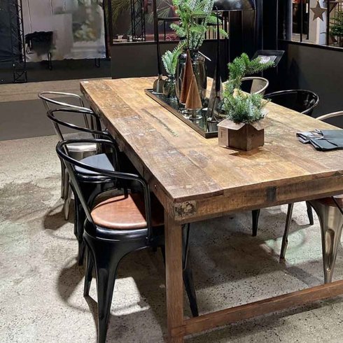 Kuta Matbord Trademark Living