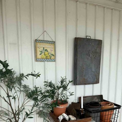 Plåtskylt Lemonade med hänge 30x30cm