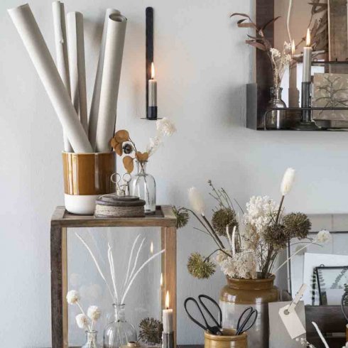 Väggljusstake i metall