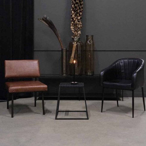 Matstol Queens i svart läder Trademark Living