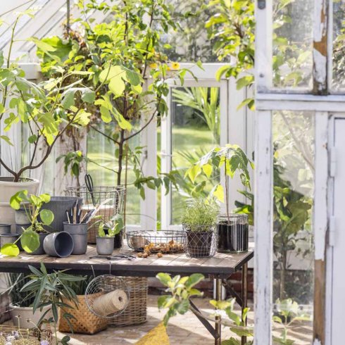 Metallkruka grå mellan Ø: 11,3 cm