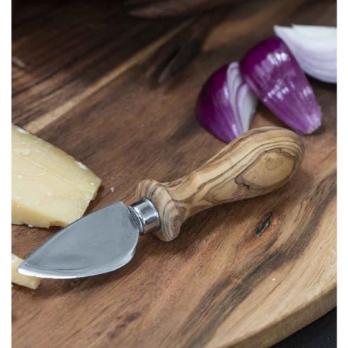 Andrahandssortering Ostkniv i Olivträ