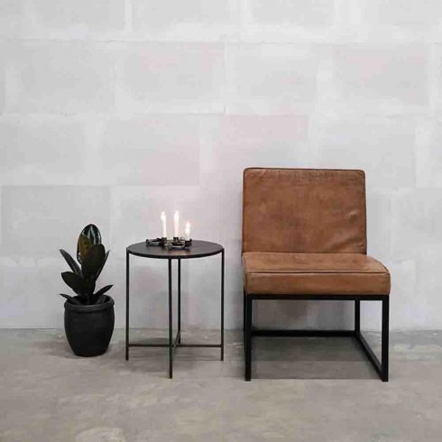 Loungefåtölj Perry läder & järn Trademark Living