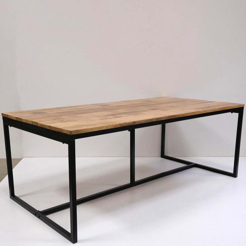 Ronaldo Matbord med svart Trademark Living