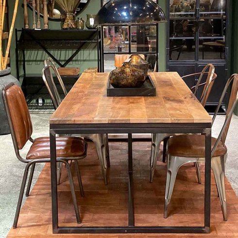 Matstol Brooklyn i läder & järn Trademark Living