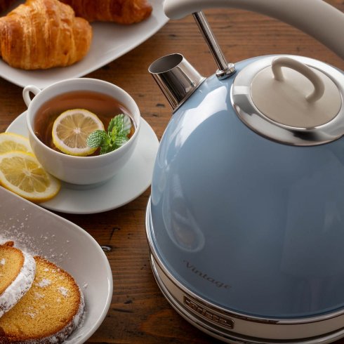 Ariete vintage vattenkokare i retrodesign blå
