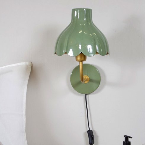 Wells vägglampa Mossa/guld 21 cm - Pr Home